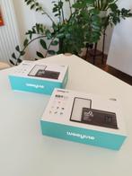 Weeylite RB9 RGBW Portable LED Light - SET 2 st, Ophalen of Verzenden, Zo goed als nieuw, Lamp of Flitsset