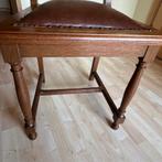 eiken stoelen, Ophalen, Twee
