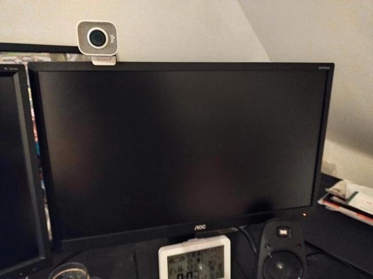 2 schermen 24", Computers en Software, Monitoren, Zo goed als nieuw, Ophalen of Verzenden