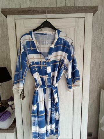 Nieuw kleedje (strandkleedje) maat 42 - 44 beschikbaar voor biedingen