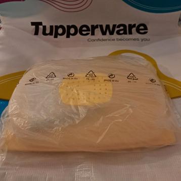 Boîte à fromage Tupperware/cheesmart layer Nouveau, Enlèvement ou Envoi, Neuf, Jaune