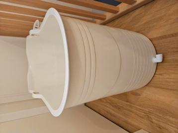 HelloBath Bath Bucket XL 125cm Wit Zitbad beschikbaar voor biedingen