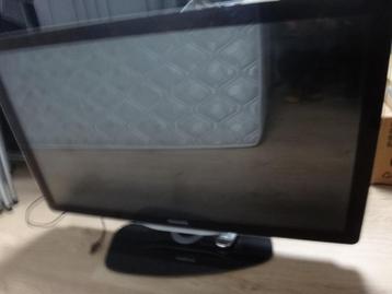 Philips TV op statief beschikbaar voor biedingen