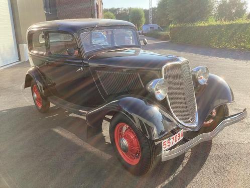 Ford model B Tweedeurs HOT ROD 1935, Auto's, Oldtimers, Particulier, Ford, Benzine, Berline, 2 deurs, Handgeschakeld, Zwart, Overige kleuren