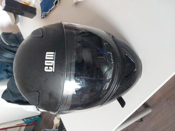 Motor helm met zon bescherming beschikbaar voor biedingen
