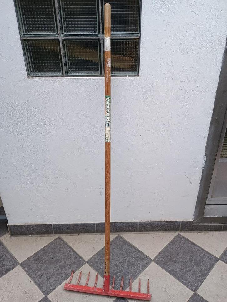 Professionele hark – Polet Gardening, Doe-het-zelf en Bouw, Gereedschap | Handgereedschap, Gebruikt, Ophalen of Verzenden