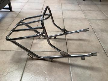 Bagagedrager voor motor beschikbaar voor biedingen