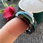 Trouwringen wolfraam - Finn - Zwart, hout en groen opaal, Handtassen en Accessoires, Ringen, Overige materialen, Overige kleuren