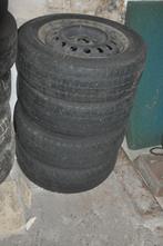 pneus camionette 195/60r16c sur jantes, Auto-onderdelen, Banden en Velgen, Ophalen, 16 inch, Banden en Velgen, Winterbanden