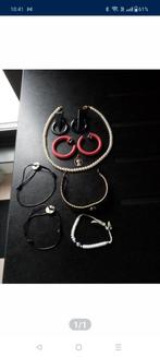 Boucles d'oreilles, bracelets, collier et pendentif., Bijoux, Sacs & Beauté, Accessoires Autre, Enlèvement ou Envoi, Comme neuf