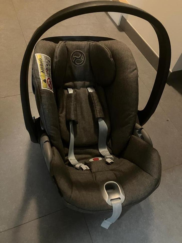 Cybex cloud Z maxi cosi + basis, Kinderen en Baby's, Autostoeltjes, Gebruikt, Maxi-Cosi, 0 t/m 13 kg, Autogordel of Isofix, Slaapstand