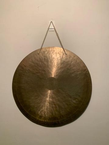 Gong  beschikbaar voor biedingen