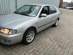 Nissan Primera 2.0i SLX | Automaat | 99.000km | GEKEURD, Auto's, Nissan, Bedrijf, Berline, Parkeersensor, Primera