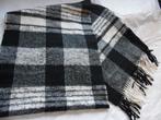 sjalen, Kleding | Dames, Mutsen, Sjaals en Handschoenen, Ophalen of Verzenden, Zo goed als nieuw, Maat 42/44 (L), Sjaal