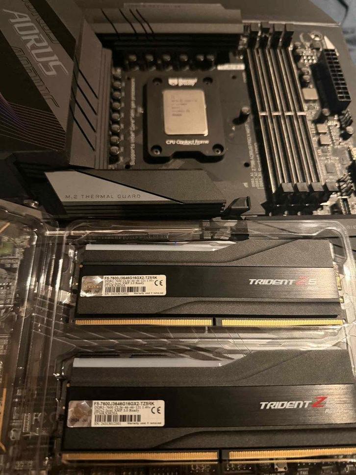 Kit de mise à niveau du processeur, Informatique & Logiciels, Processeurs, Utilisé, 4 Ghz ou plus, Enlèvement ou Envoi