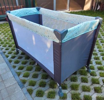 Disnep Baby Bed met matras beschikbaar voor biedingen