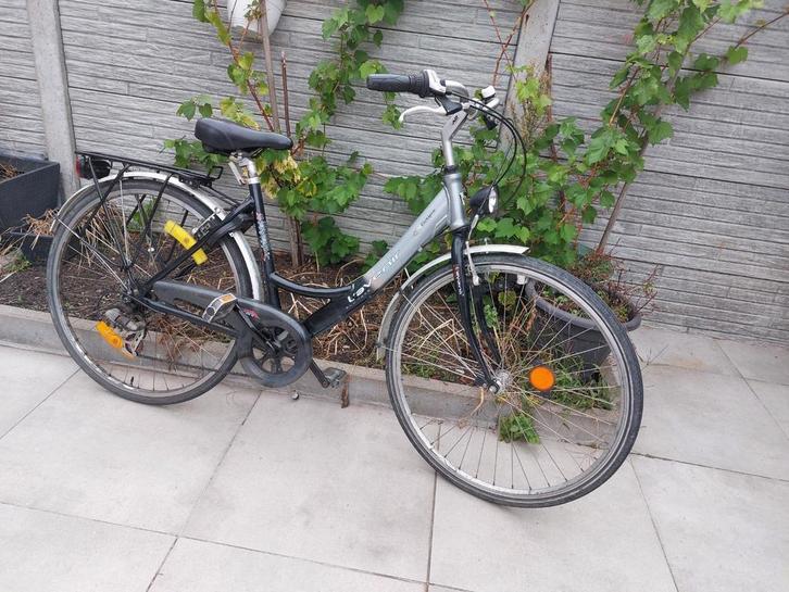 Damesfiets in zeer goed staat, Fietsen en Brommers, Fietsen | Dames | Damesfietsen, Zo goed als nieuw, Ophalen