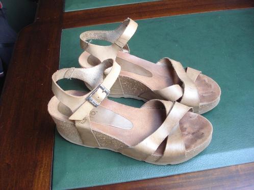 Jokono bruine sandalen, dames/meisjes. mt 37, Kleding | Dames, Schoenen, Gedragen, Sandalen of Muiltjes, Bruin, Ophalen of Verzenden