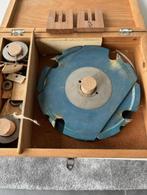 pennenfrees, Doe-het-zelf en Bouw, Ophalen