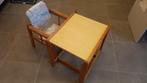 2 in 1 kinderstoel en tafel / eetstoel (2 stuks beschikbaar), Kinderen en Baby's, Ophalen, Gebruikt, Tafel(s) en Stoel(en)