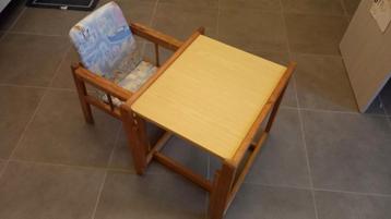 2 in 1 kinderstoel en tafel / eetstoel (2 stuks beschikbaar) beschikbaar voor biedingen