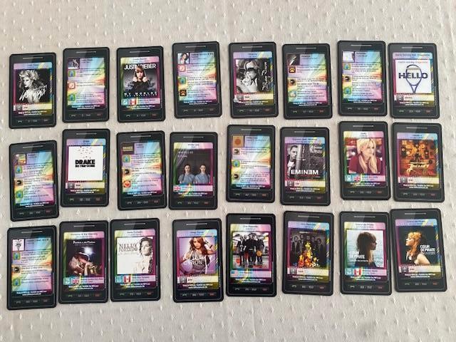 40 Star en Tunes ( Delhaize ), Verzamelen, Supermarktacties, Ophalen of Verzenden