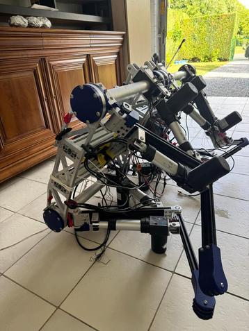 Robotproject in ontwikkeling – bijna voltooid, spotprijs beschikbaar voor biedingen