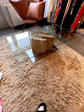 Tafel in de woonkamer, Huis en Inrichting, Tafels | Salontafels, Ophalen, Zo goed als nieuw, Glas