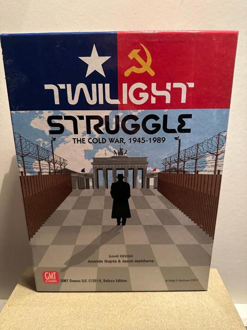Twilight Struggle - Boardgame/Bordspel, Hobby en Vrije tijd, Gezelschapsspellen | Bordspellen, Gebruikt, Een of twee spelers, Ophalen