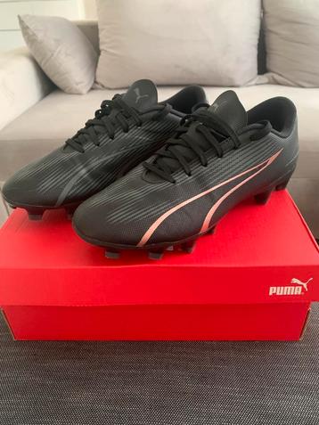 Puma maat 39. Maat te klein gekocht. Nieuw  disponible aux enchères