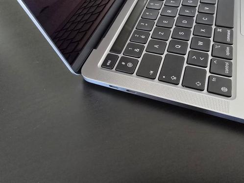 Apple MacBook Pro 13" (2022) — M2-chip | Uitstekende conditi, Computers en Software, Apple Desktops, Zo goed als nieuw, Mac Pro
