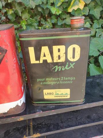 LABO MIX 2TAKT olieblik beschikbaar voor biedingen