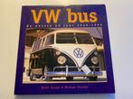 VW Bus boek - de eerste 50 jaar, Boeken, Verzenden, Zo goed als nieuw