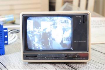 Schitterende zwart-wit-tv uit het 5-inch scherm jaren 70 beschikbaar voor biedingen