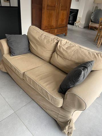 Canapé 2 places confortable tissu beige déhoussable 