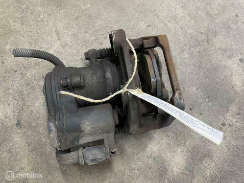 Remklauw rechtsachter BMW 5-serie F10 ('10-'13) 34216793042, Auto-onderdelen, Remmen en Aandrijving, BMW, Gebruikt, Ophalen of Verzenden