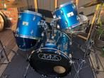 Adams 2000, Muziek en Instrumenten, Ophalen