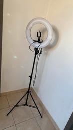 Ringlamp met smartphone houder, Audio, Tv en Foto, Fotografie | Fotostudio en Toebehoren, Ophalen, Gebruikt, Lamp of Flitsset