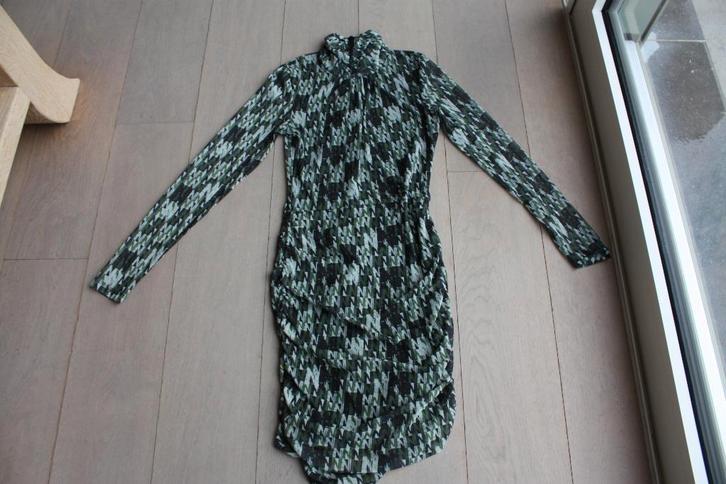 kledingpakket dames: jurken en rokken maat XS, Kleding | Dames, Dames-kledingpakketten, Zo goed als nieuw, Maat 34 (XS) of kleiner