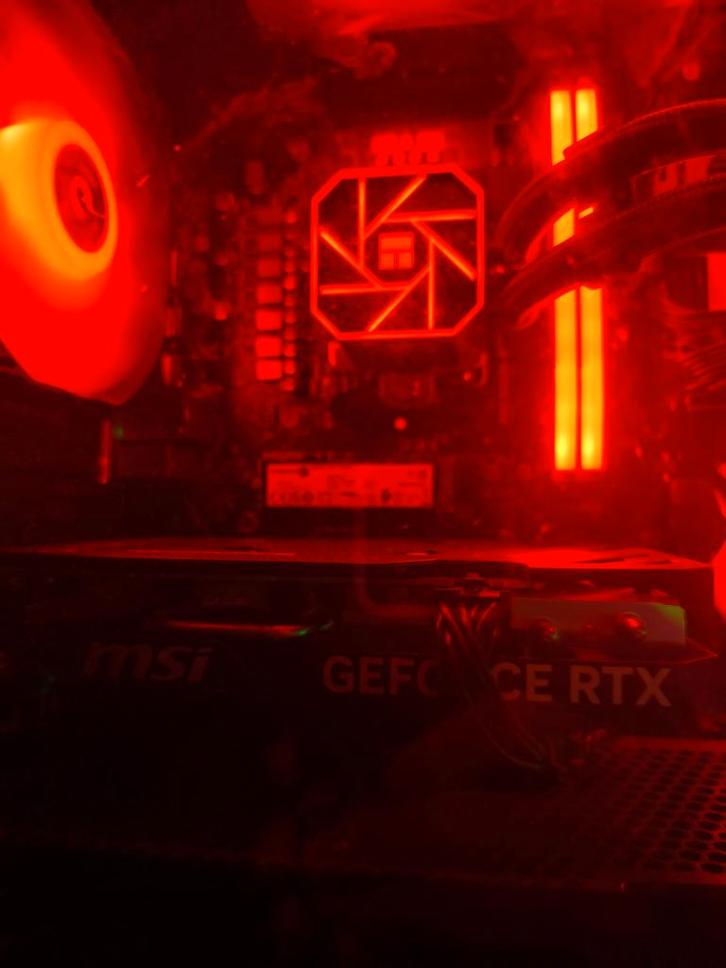 RTX 4060Ti 8go, Informatique & Logiciels, Cartes vidéo, Comme neuf, Nvidia, PCI-Express 4.0, GDDR6, HDMI, DisplayPort, VGA, Enlèvement ou Envoi