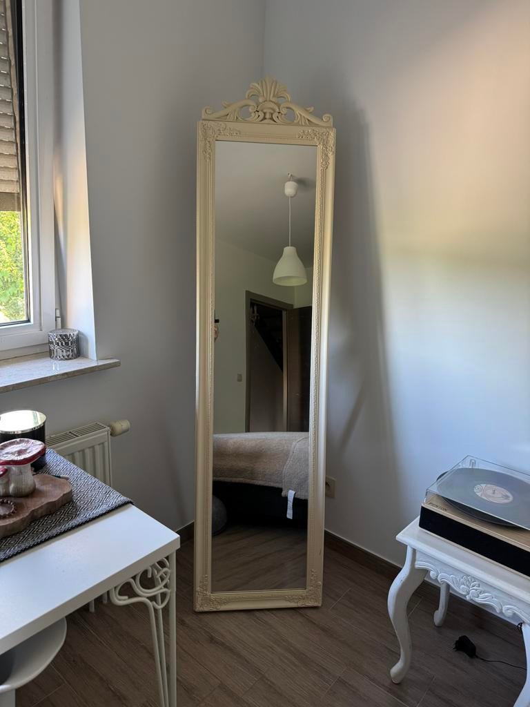 Vrijstaande spiegel creme/beige, Maison & Meubles, Accessoires pour la Maison | Miroirs, Utilisé, Enlèvement