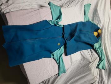 Zwemvest decathlon 4 stuks. 2 maten beschikbaar voor biedingen