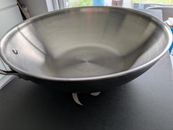 Gloednieuwe Demeyere Black 5 wok 30cm - ook voor de BBQ!, Huis en Inrichting, Keuken | Potten en Pannen, Nieuw, Wok, Ophalen