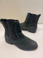 Clarks leren Chelsea boots maat 42, Kleding | Dames, Schoenen, Lage of Enkellaarzen, Ophalen of Verzenden, Grijs, Clarks