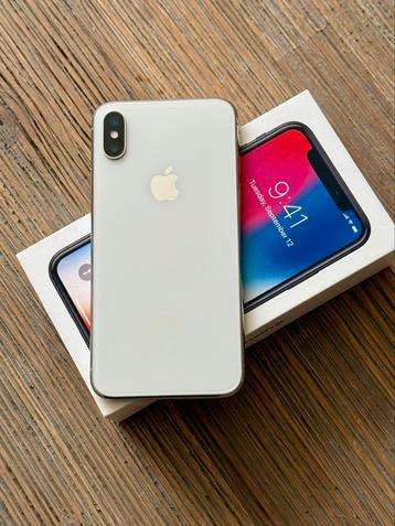 iPhone X 64GB Zilver, batterijconditie 89% beschikbaar voor biedingen