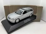 Mercedes-Benz Classe E modèle T W211 2005 - MiniChamps, Hobby & Loisirs créatifs, MiniChamps, Voiture, Enlèvement ou Envoi, Neuf