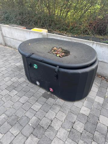 IJSbad in prima staat! beschikbaar voor biedingen