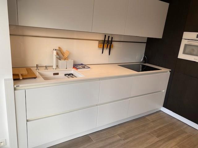 Cuisine expo 2, Maison & Meubles, Cuisine | Éléments de cuisine, Neuf, Blanc, Enlèvement