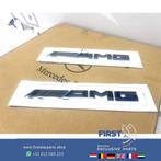 AMG LOGO ZWART / BLAUW ACHTERKLEP LETTERS Mercedes G63 A45S, Auto-onderdelen, Ophalen of Verzenden, Gebruikt, Achter, Mercedes-Benz