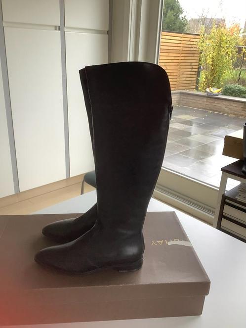 Dameslaarzen tot kniehoogte van het merk Jhay, Kleding | Dames, Schoenen, Zo goed als nieuw, Hoge laarzen, Zwart, Ophalen